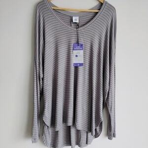 NWT Cabi Lush Horizon Style 4376 Long Dolman Sleeve Purple Gray Stripe Top